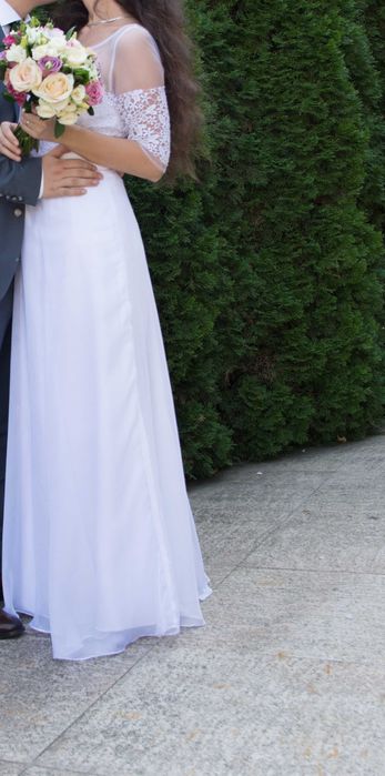 Vând rochie de mireasă