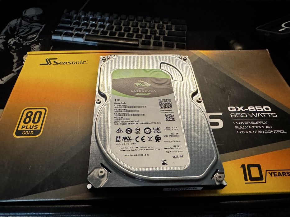 Seagate Barracuda 1TB 7200rpm 64mb.