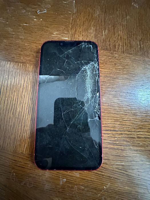 Iphone 13 pentru piese