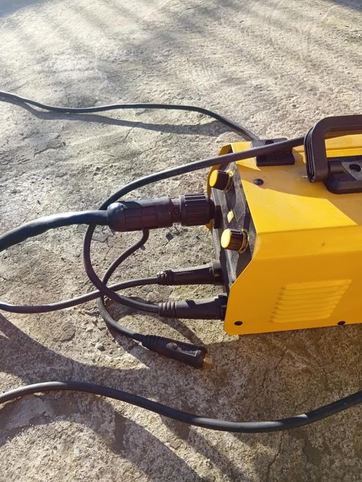 Телоподаващо 2в1