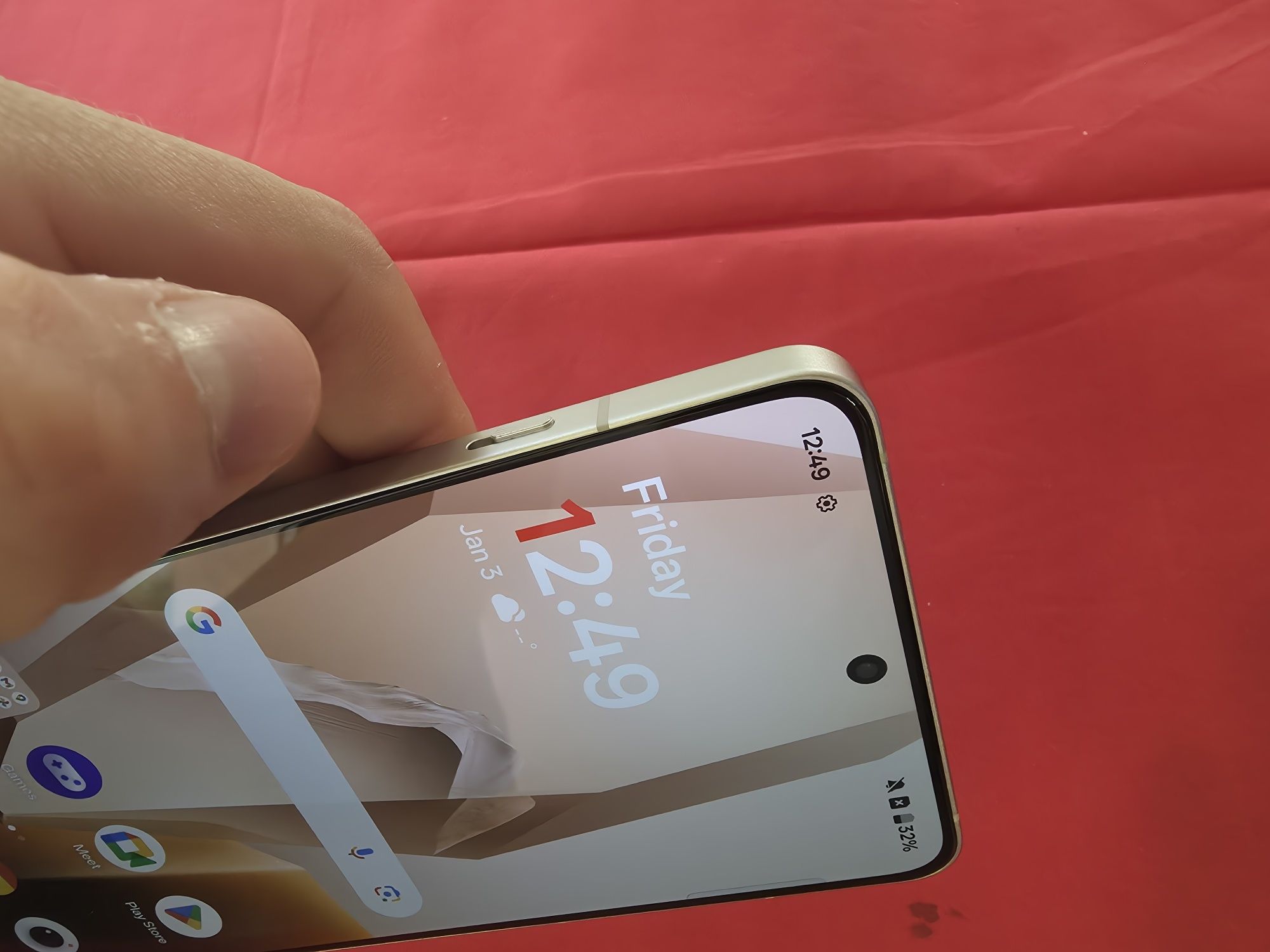 -One Plus 13R, ca Nou, Silver, 256Gb, 12Ram, doar telefonul, impecabil