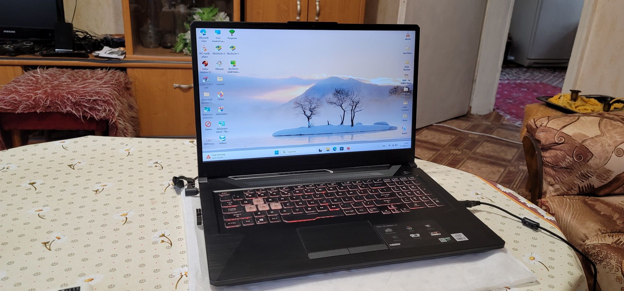 Лаптоп Asus Tuf Gaming F17