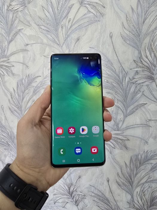 Srochno Samsung S10 Plus 8/128g sotiladi