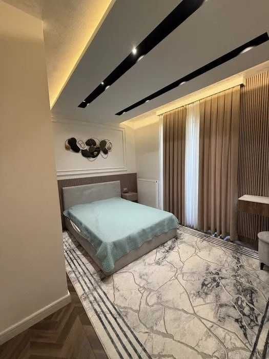 Сдается квартира Яшнабадский р-н Махтумкули 2/2/8 ID09