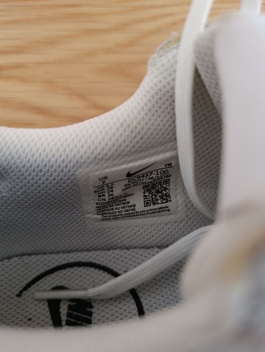 Дамски маратонки Nike AirMax естествена кожа