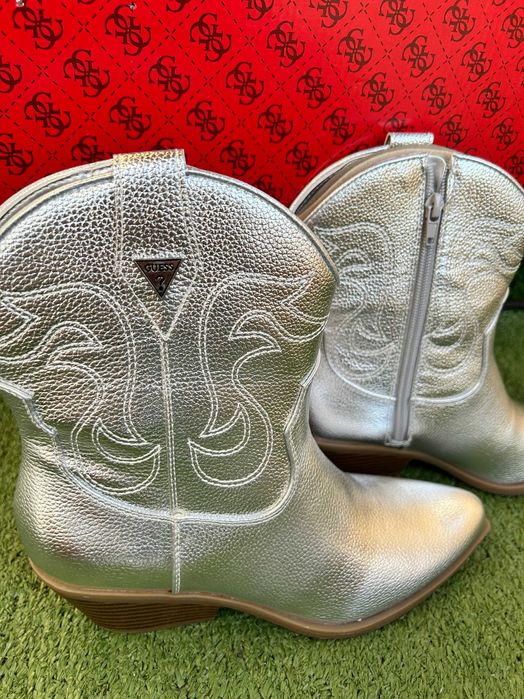 Guess, cizme cowboy,argintii mărimea 38,5, originale in cutie