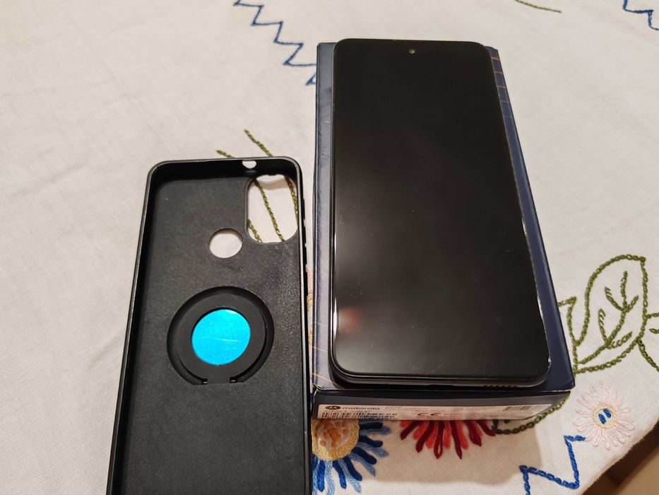 Телефон Моторола Е40