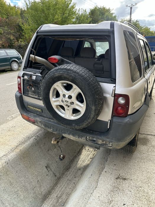 Dezmembrez  Land Rover Freelander an 2002