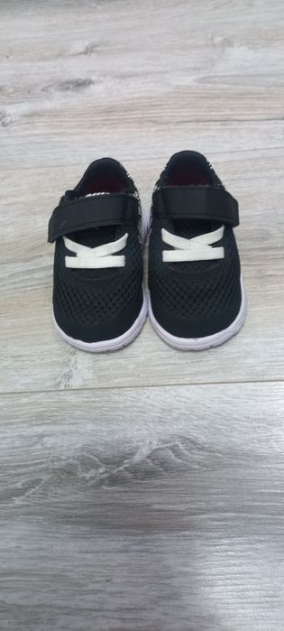 Детская обувь кроссовки