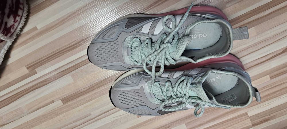 Маратонки Адидас