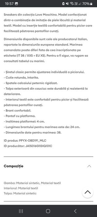 Sneakers Love Moschino