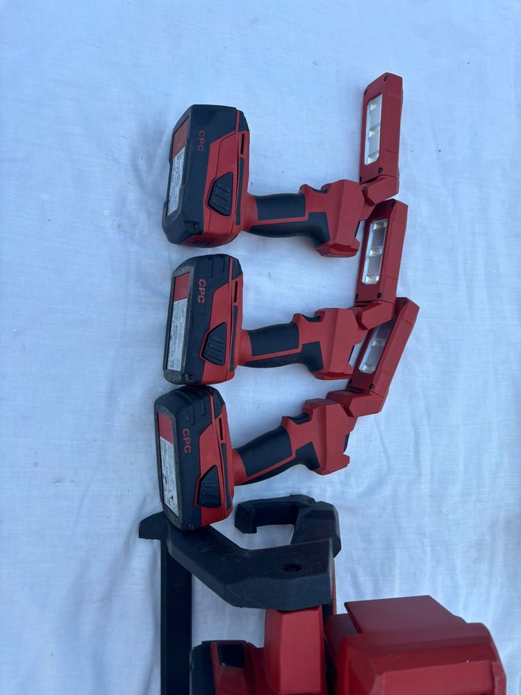 Hilti Lanterna si Proector