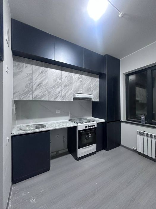 Новостройка 3 этаж 56.3 квадрат с мебелю