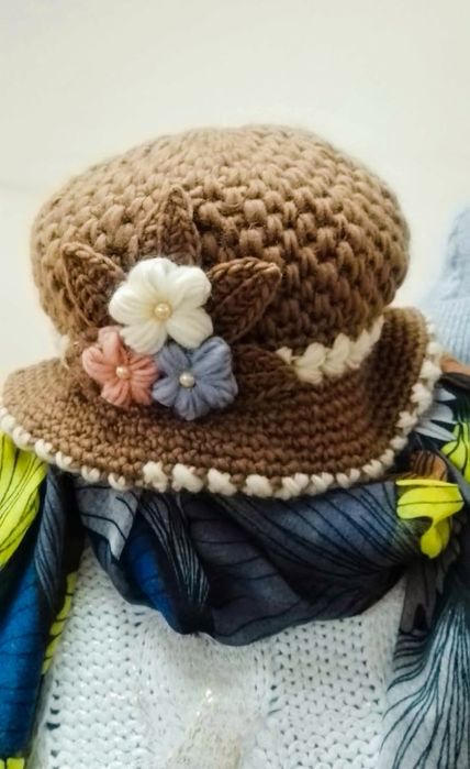 Шапки,нови-10 лв брой