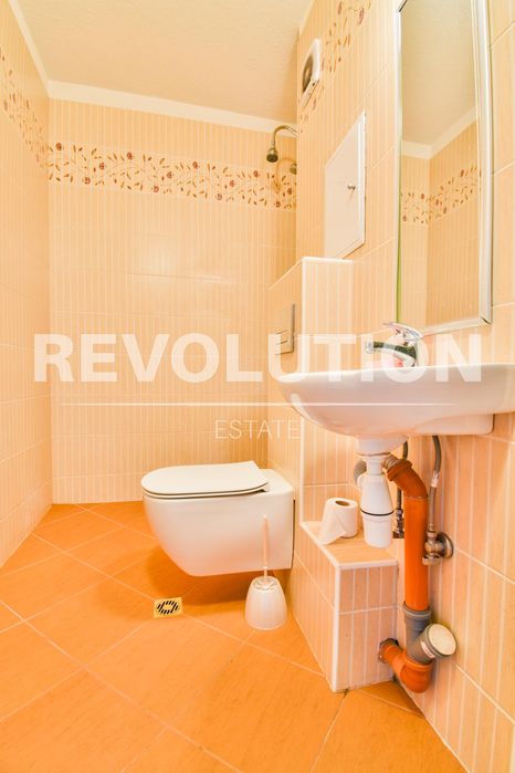 Дава се под наем Тристаен апартамент в София, Дианабад - 84 кв.м за 747.66 € - Снимка #11