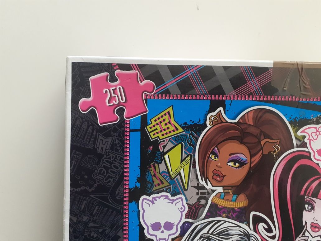 Puzzle "Monster High"
