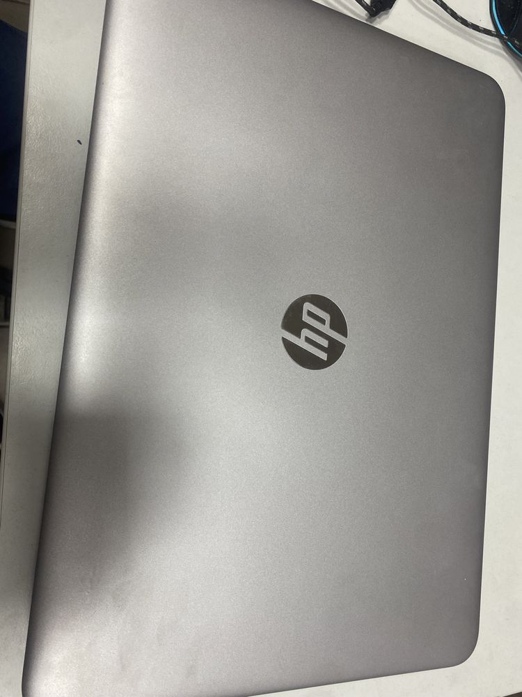 Laptop hp i5 7200u 8ram ssd