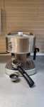 Espressor Delonghi 15 bari