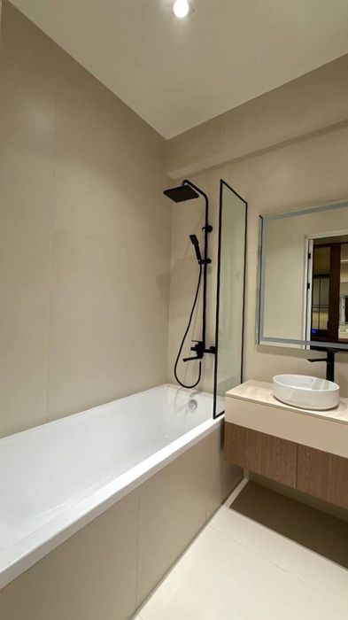 New Life Продается 3 комнатная квартира ремонт ул.Махтумкули