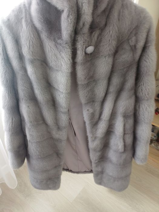 Норковая серая шуба