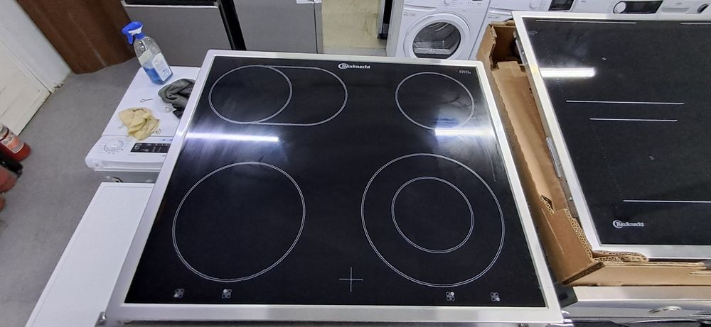 Set cuptor Bauknecht + plita vitroceramica Import Germania GL33