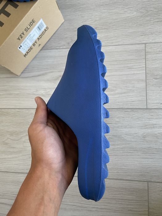 Yeezy Slide Azure