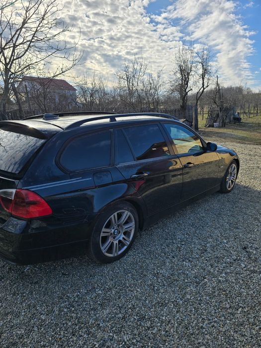 Dezmembrez bmw e91