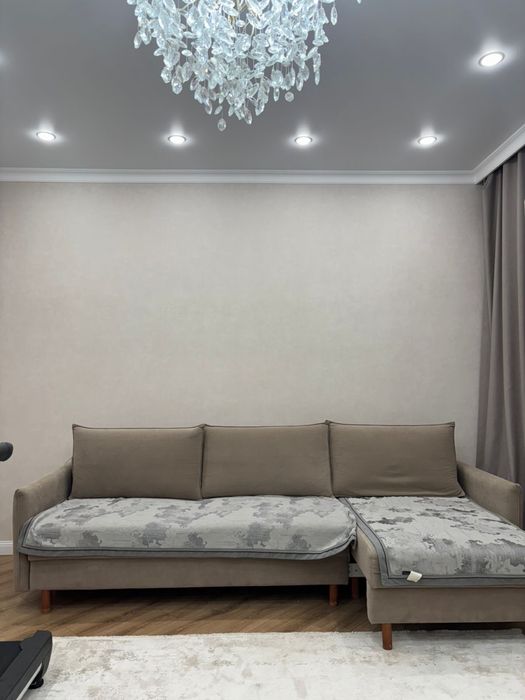 Продается Диван 3 метра