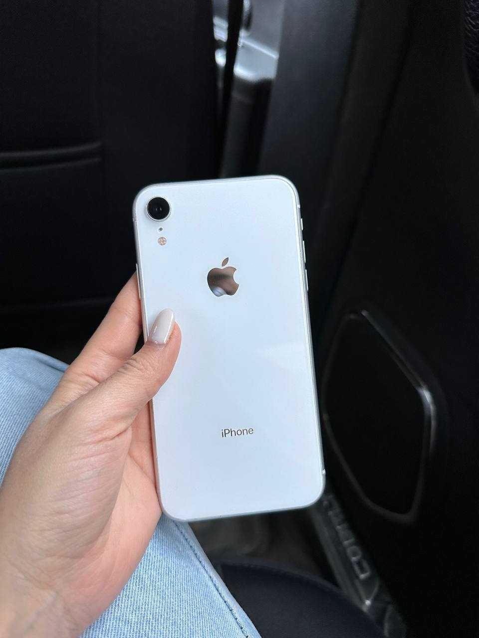 Продается Iphone XR (64)