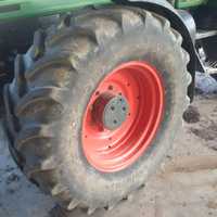 2бр предни гуми за трактор 440/65 R24