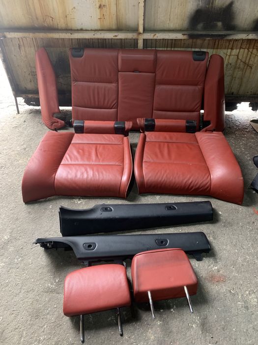 Продаваме кожен салон за бмв е93 кабриолет. Bmw e93.