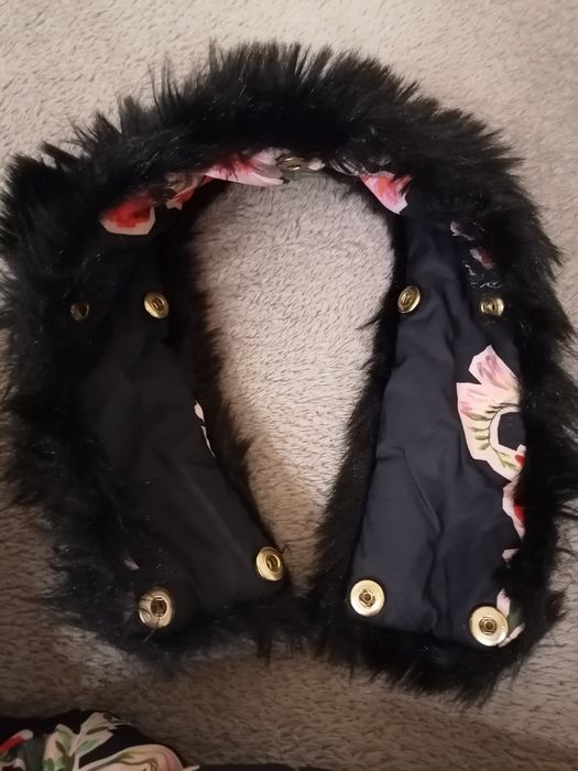 Дизайнерско зимно яке и ръкавички Ted Baker