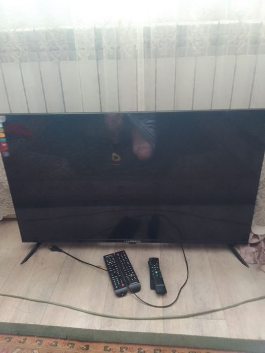 Продам б/у телевизор