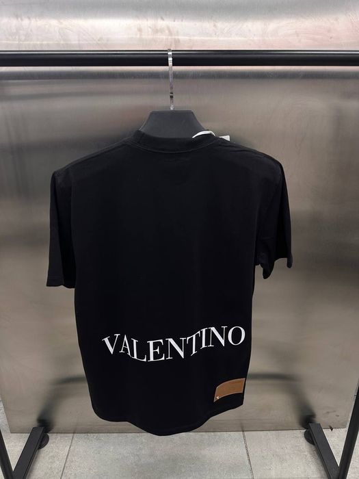 Valentino тениски в черно и бяло