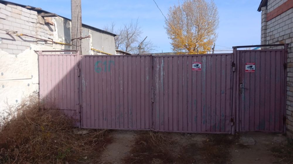 Продам Ворота с калидкой с замком ключи есть , в хорошем состояний