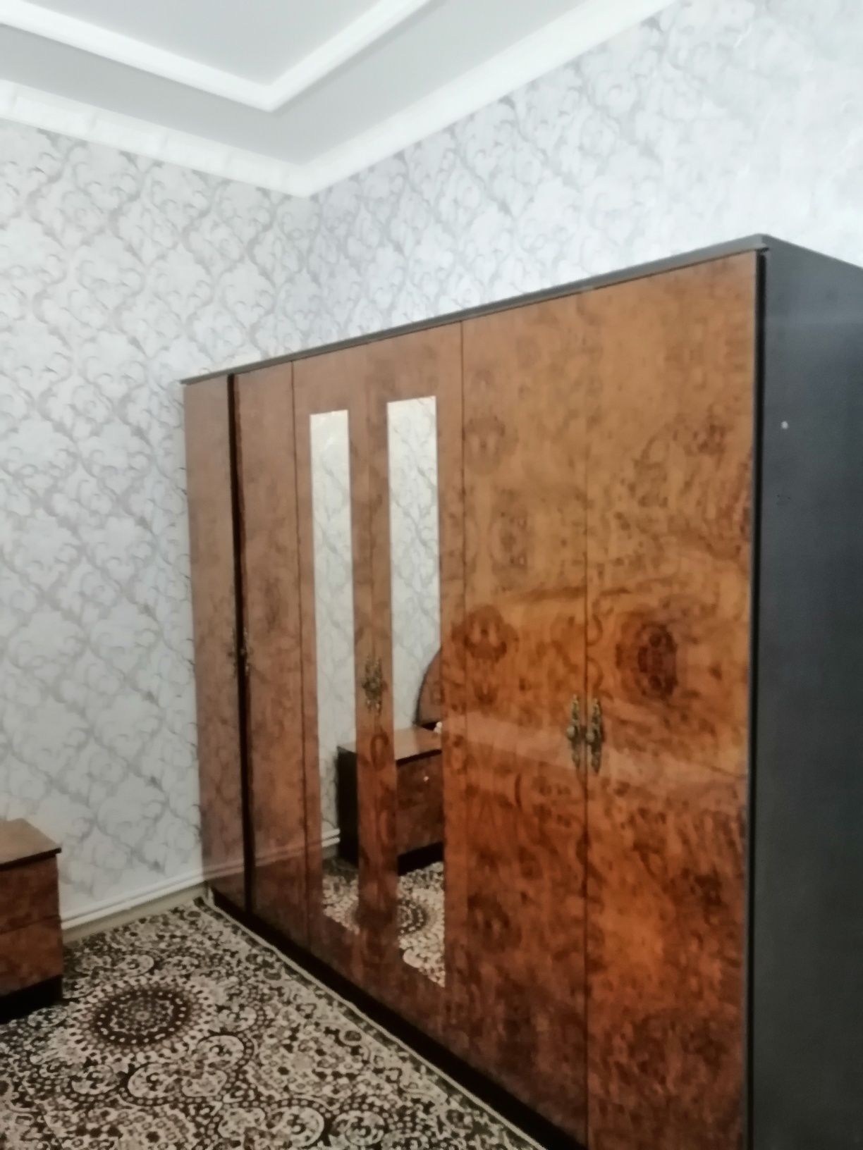 3хонали уй ижарага берилади