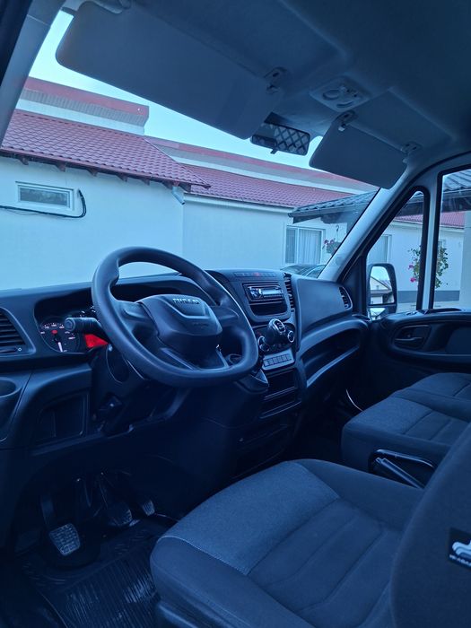 Vând Iveco Daily