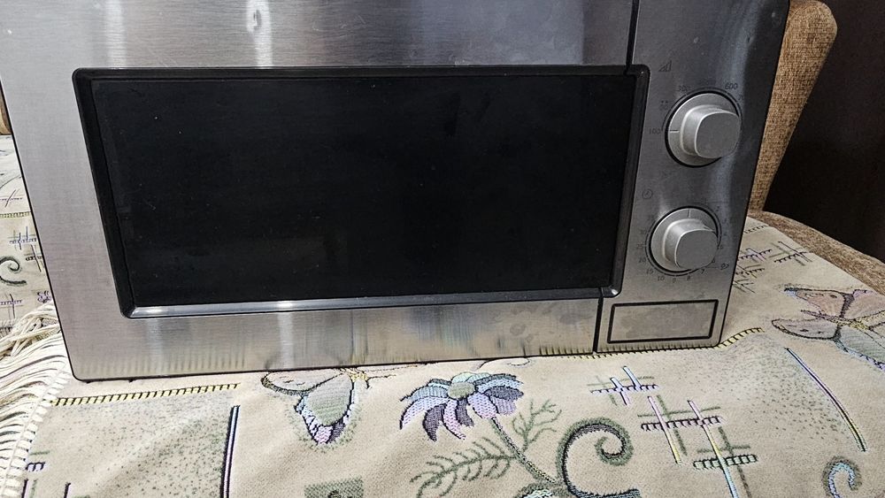 Продам микроволновую печь
