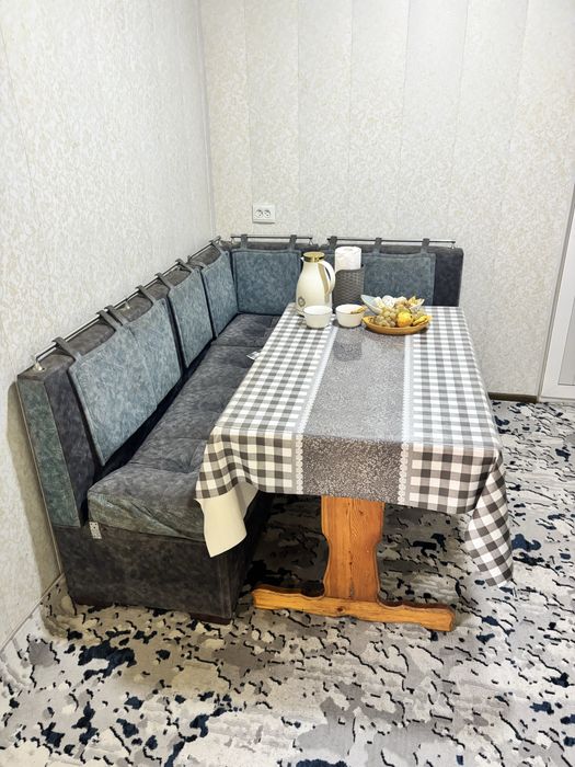 Кухонный уголок продам