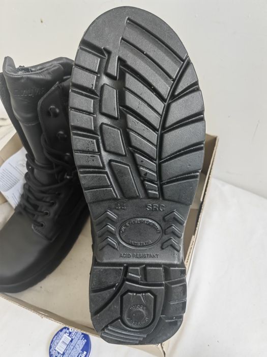 Нови Зимни боти полицейски