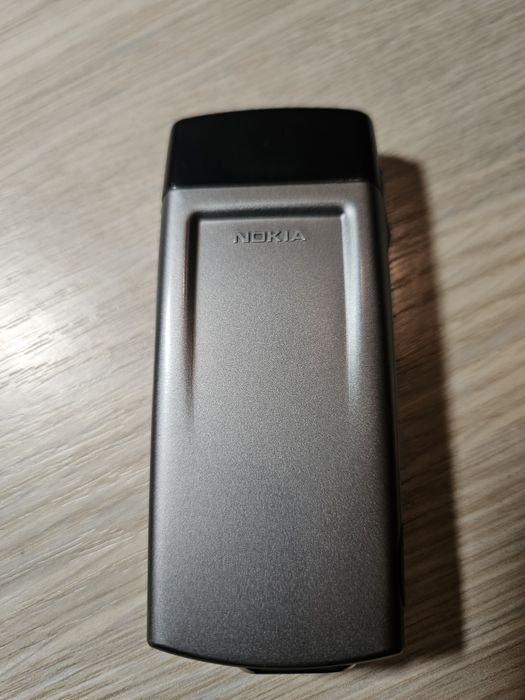 Colectionari ATENTIE! NOKIA 8850 Impecabil