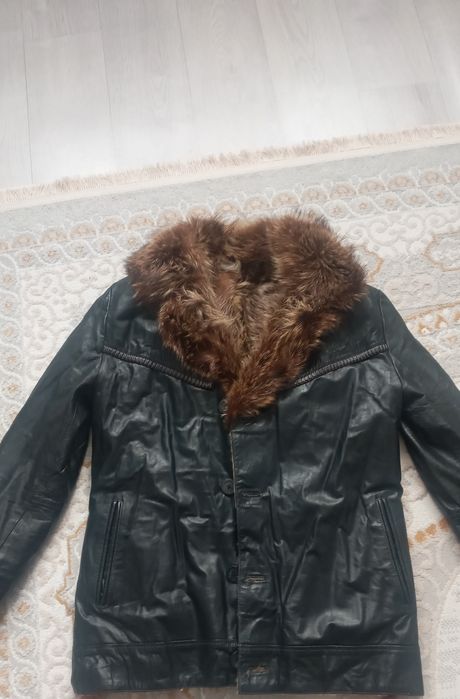 Мужская кожаная куртка