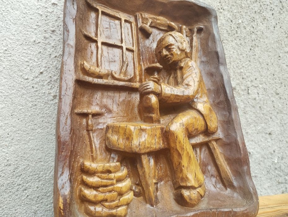 дърворезба изобразяваща Дърводелец
