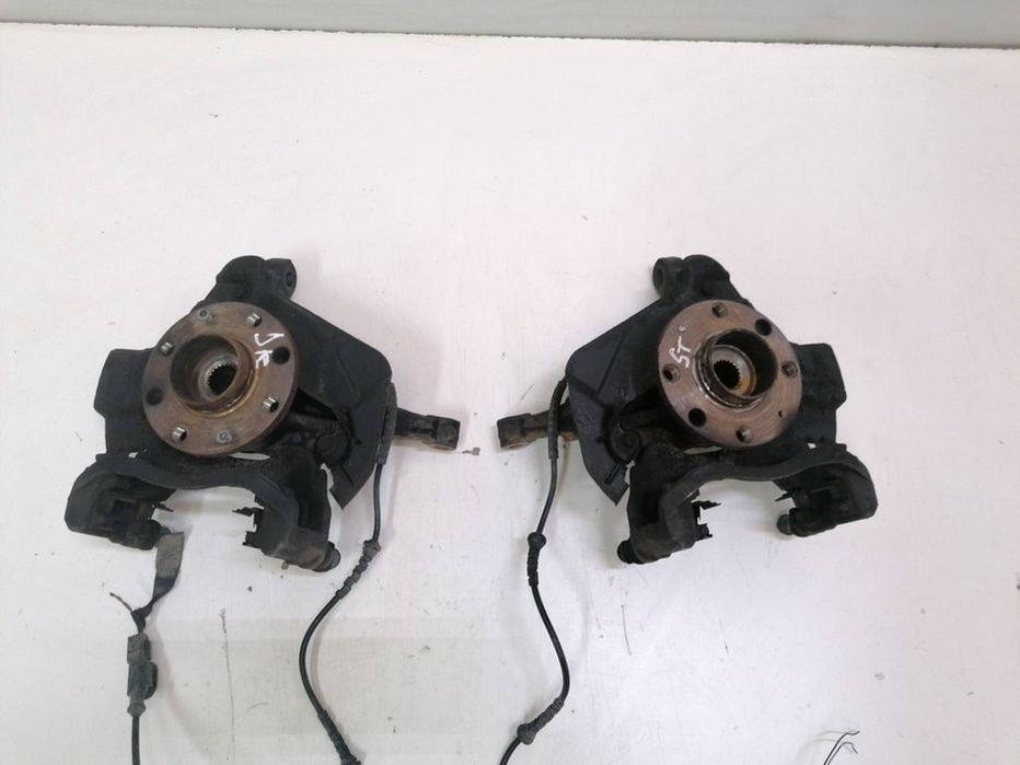 Fuzeta stânga dreapta fata Fuzete Opel corsa D 1.2 Benzina