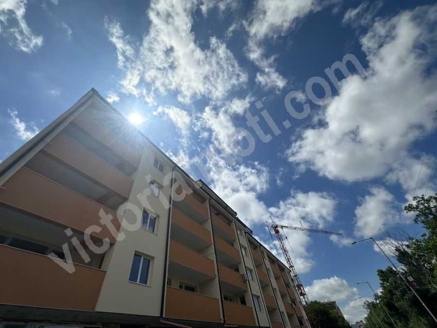 Продава се Тристаен апартамент в Велико Търново, Зона Б - 84 кв.м за 1096 €/кв.м - Снимка #4