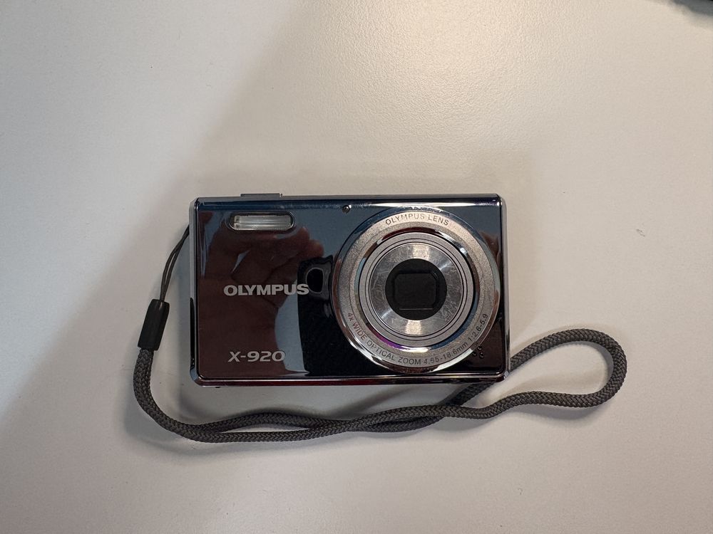 Camera Foto Digitala Olympus X-920