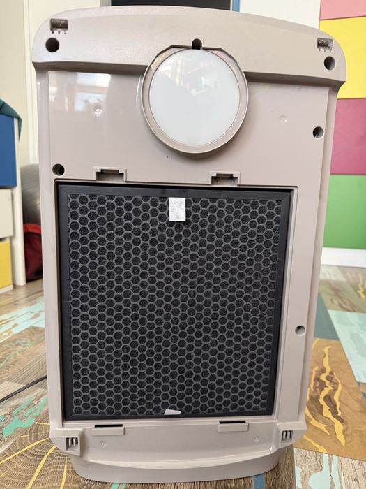 Продавам Пречиствател/овлажн. за въздух Philips 2 в 1, мод. AC4080/10