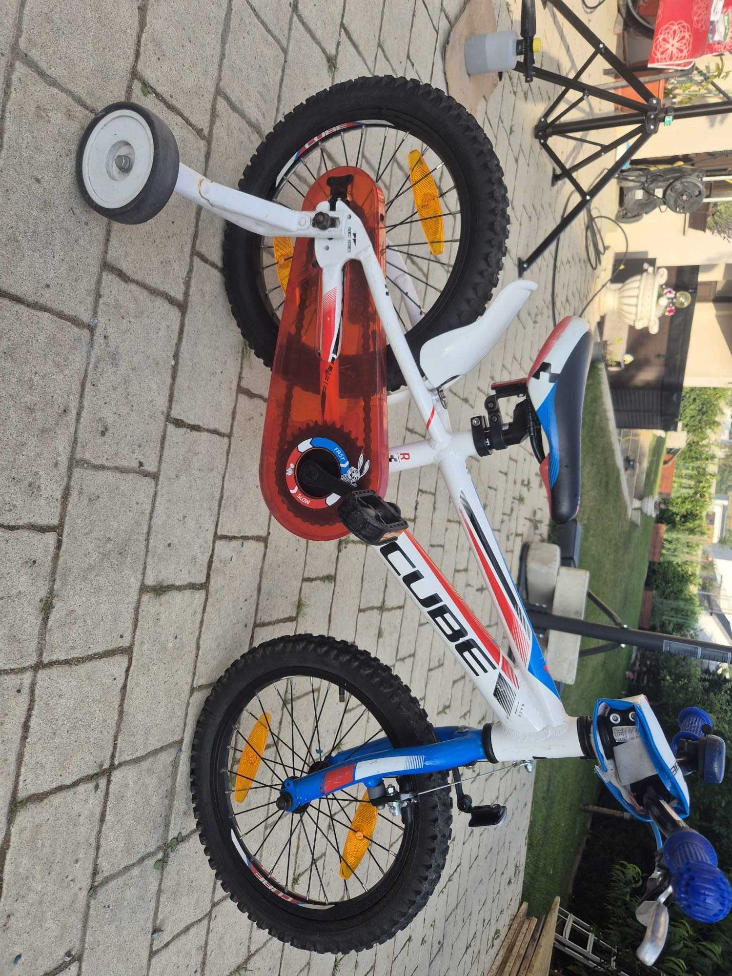 Bicicleta pentru copii CUBE ROTI 16