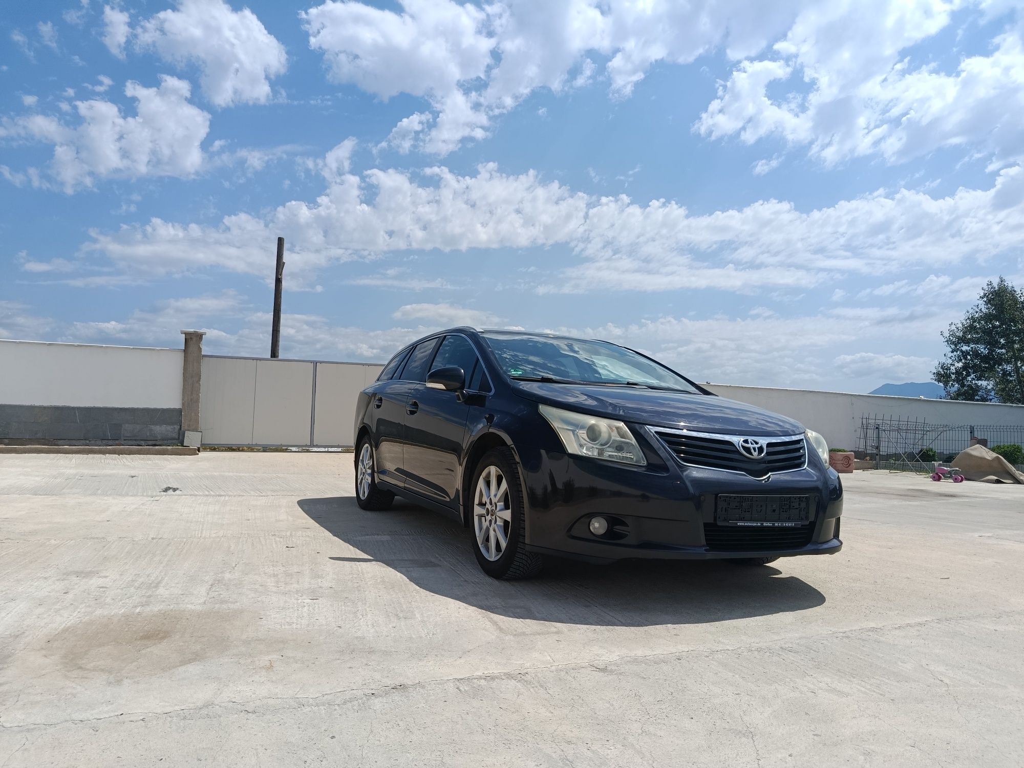 Авенсис Т27 2.2 150кс
