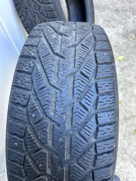 Vand 2 Anvelope iarna 235/55 R19